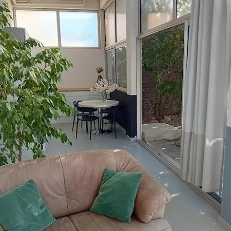 Apartamento Logement, Jardin, Jacuzzi Garage Le Soler
