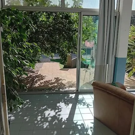 Logement, Jardin, Jacuzzi Garage Apartamento
